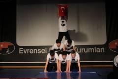 Evrensel Kolej